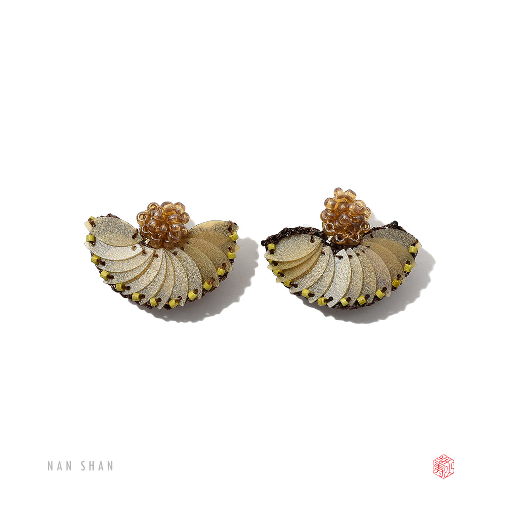 Grace in wind – Earrings