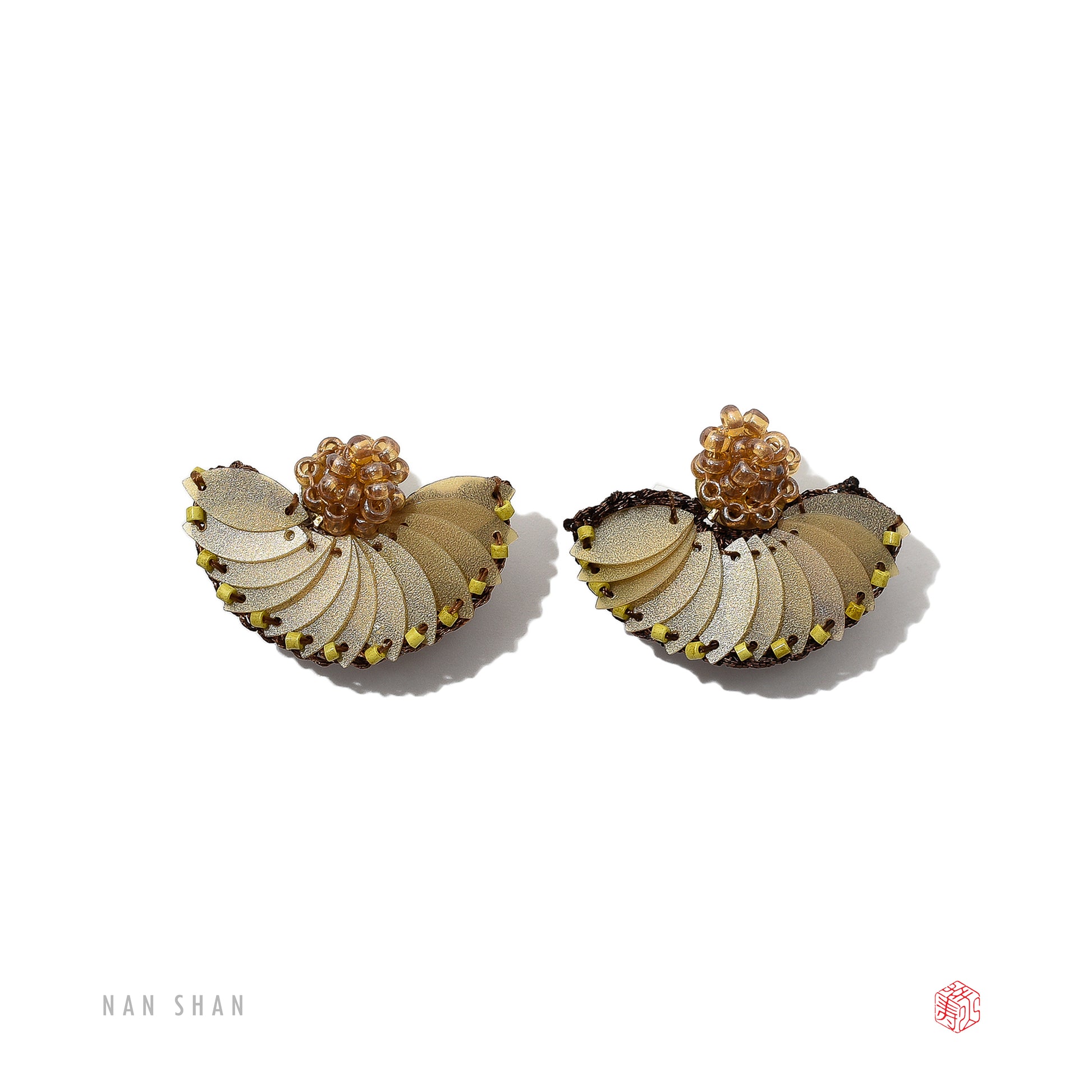 Grace in wind – Earrings