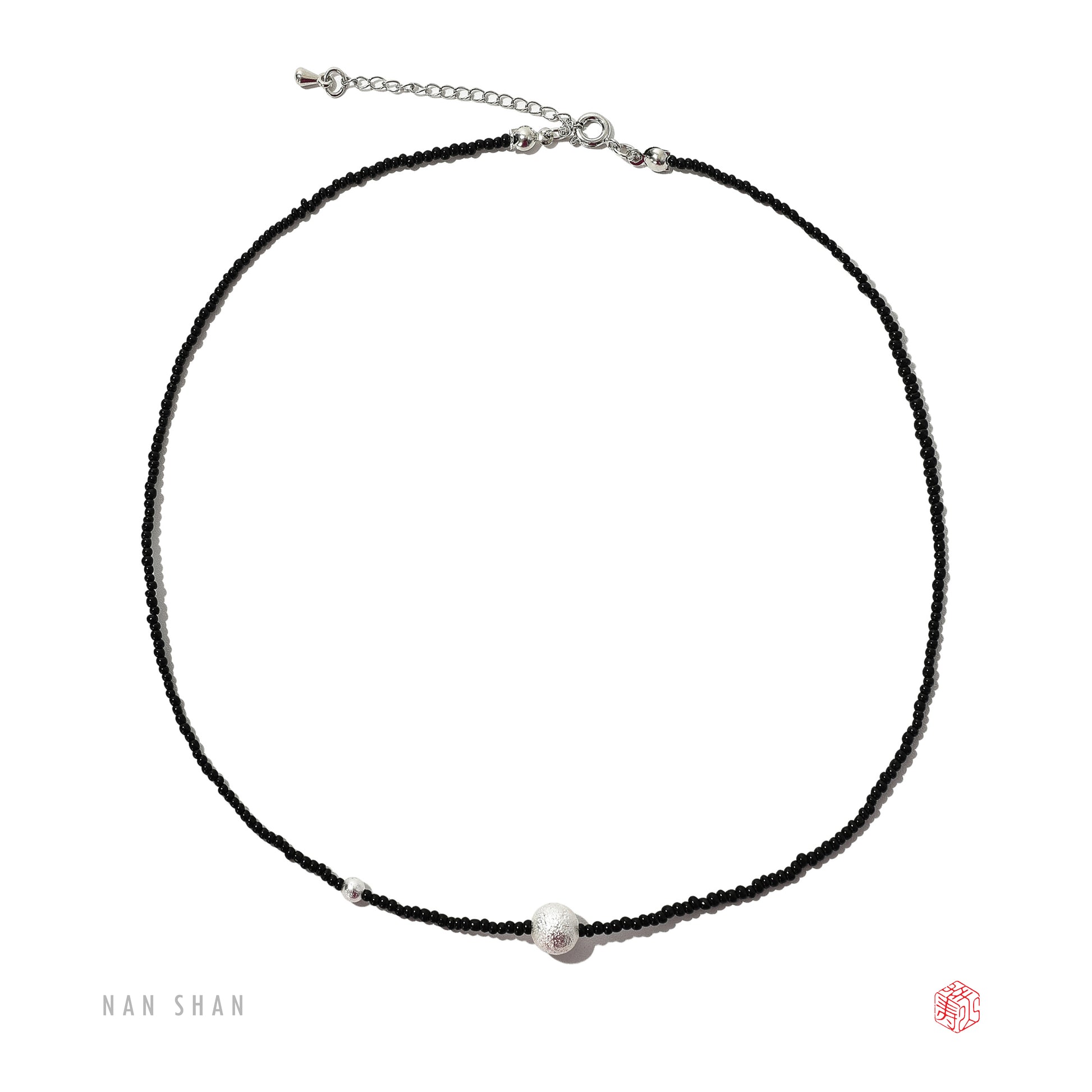 Lunar Thread – Necklace