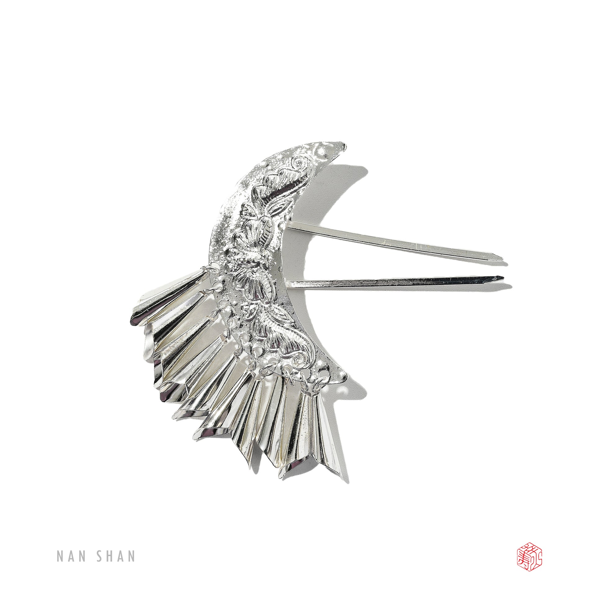 Moonkeeper – Hairpin