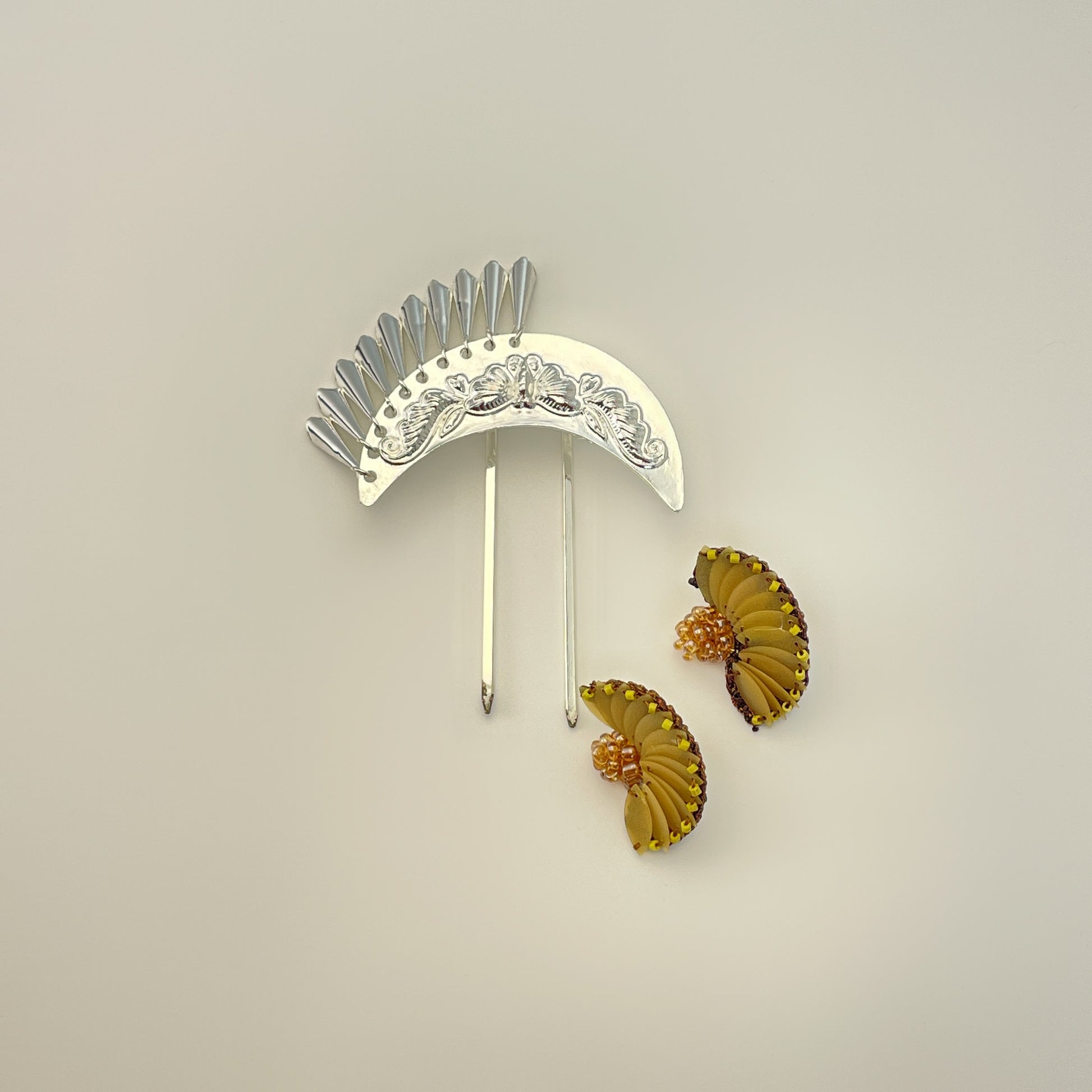 Moonkeeper – Hairpin