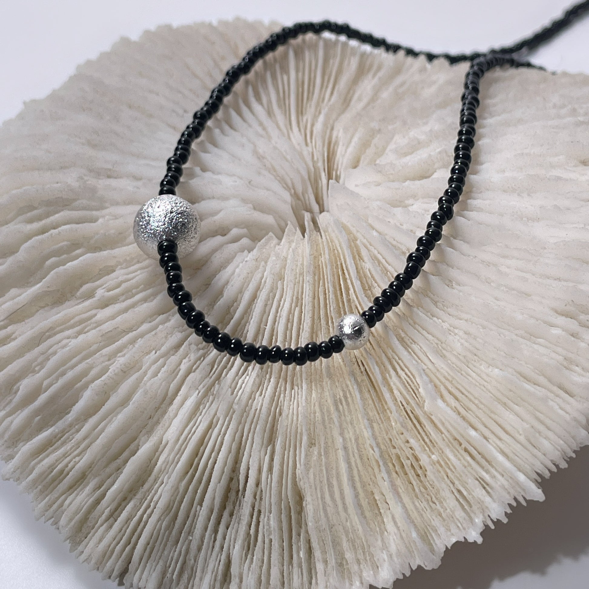 Lunar Thread – Necklace
