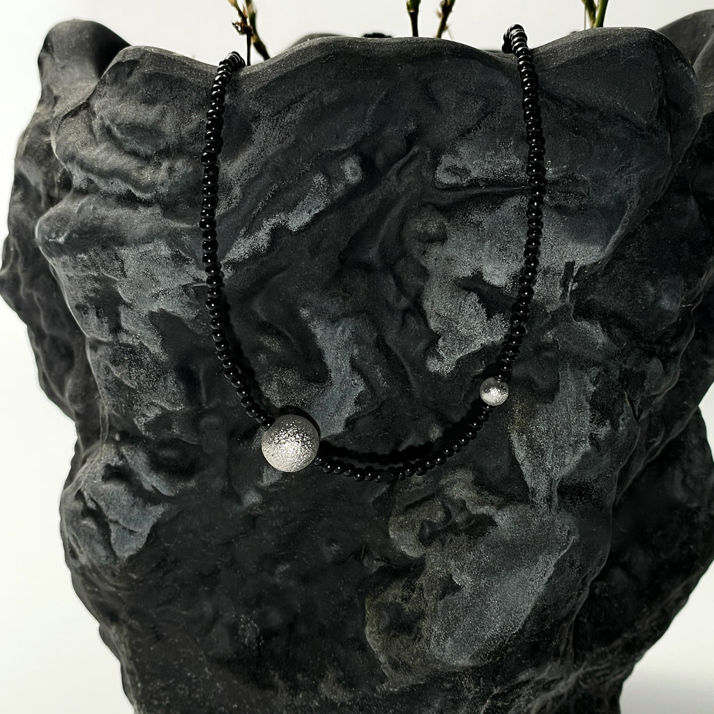 Lunar Thread – Necklace