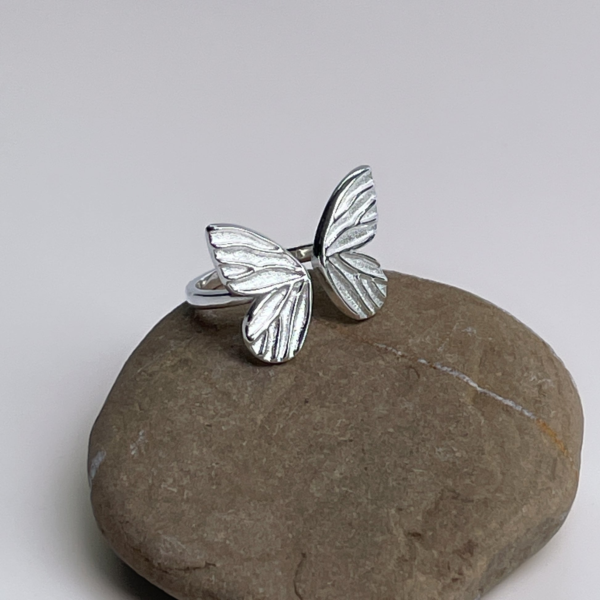 Wander Out – Ring