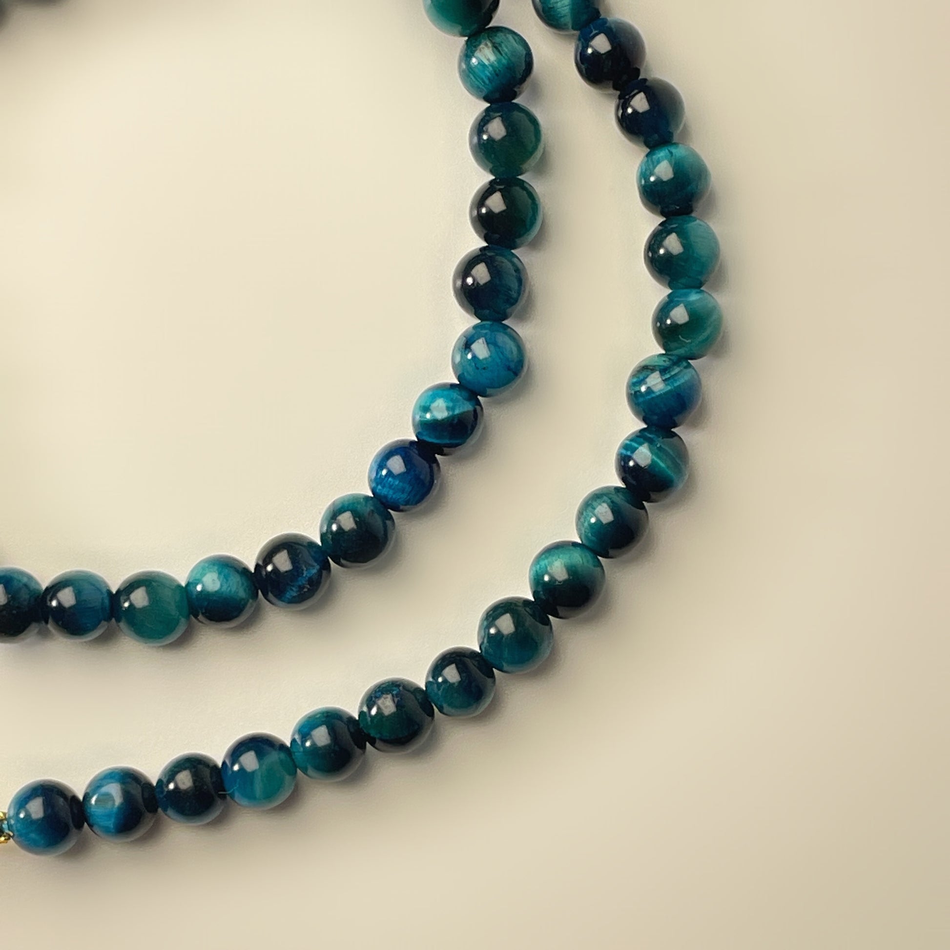 The flight– Necklace
