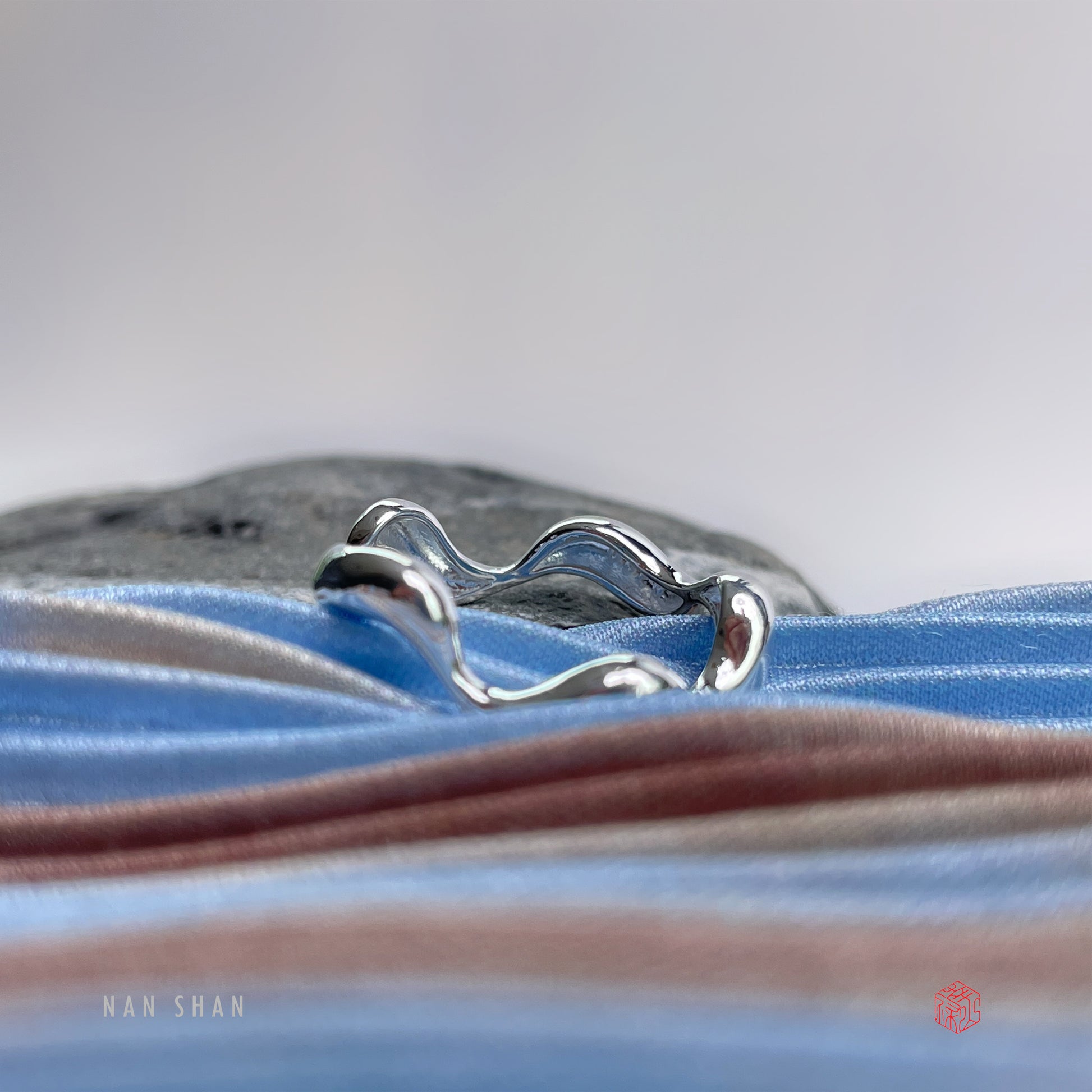 Moonpull – Ring